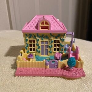 Polly Pockets Bluebird Toys vintage 1994 Pollyville Nursery School